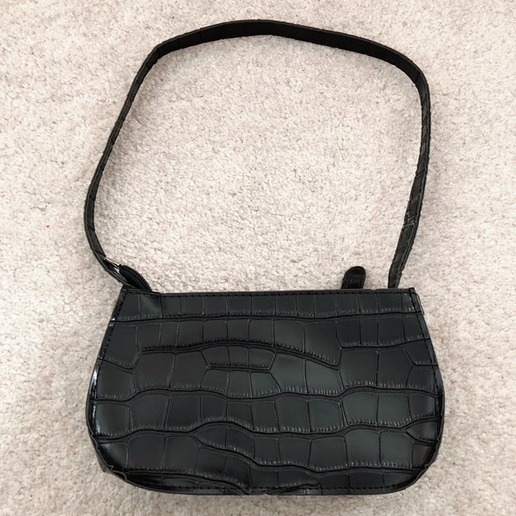3 for $25⚡️SHEIN Black Croc Embossed Baguette Bag - Picture 4 of 8